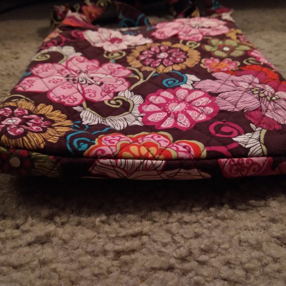 VERA BRADLEY - MOD FLORAL PINK PATTERN - SHOULDER BAG - USED CONDITION - Picture 7 of 7